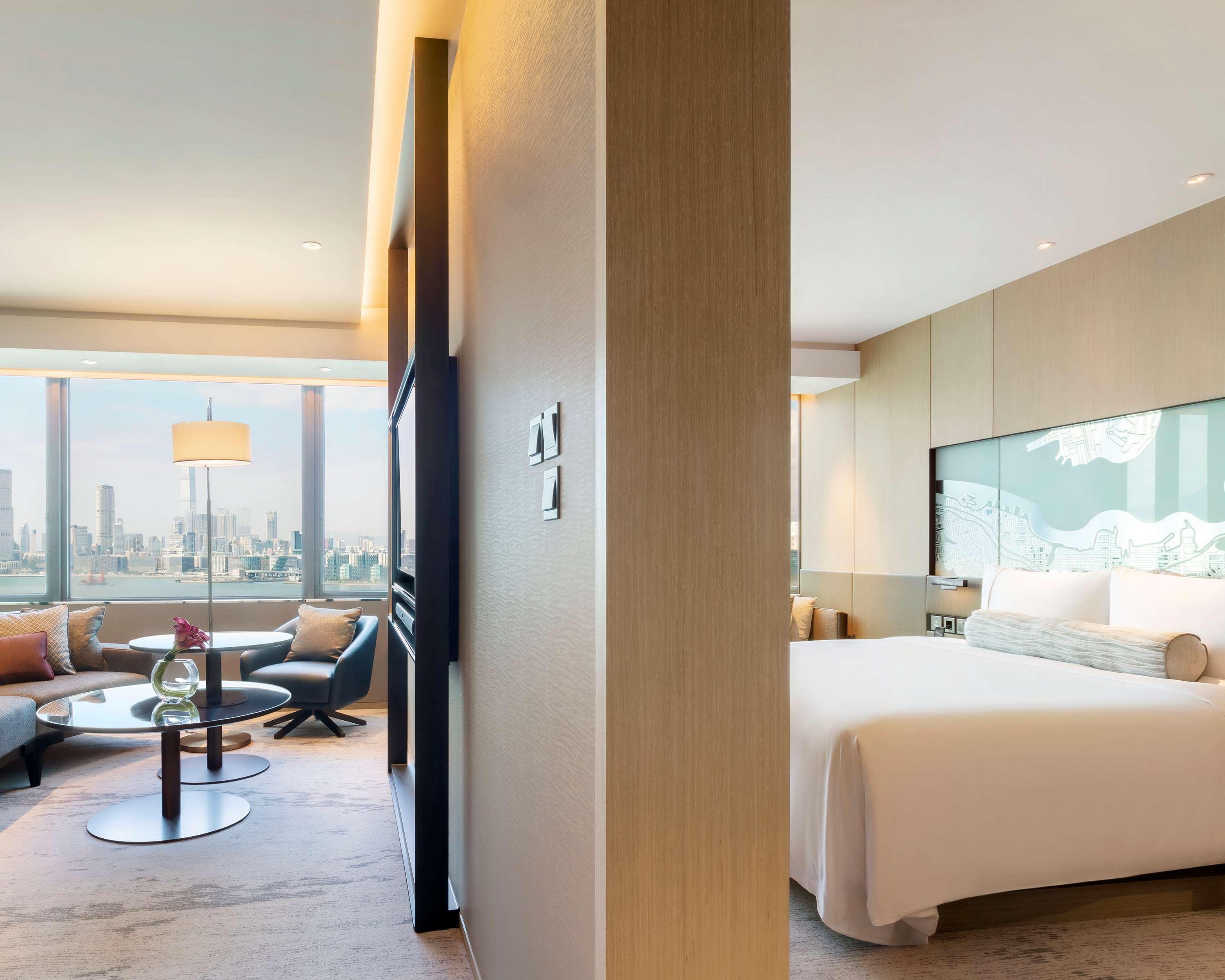Hotel Hyatt Centric Victoria Harbour Hongkong Exteriér fotografie