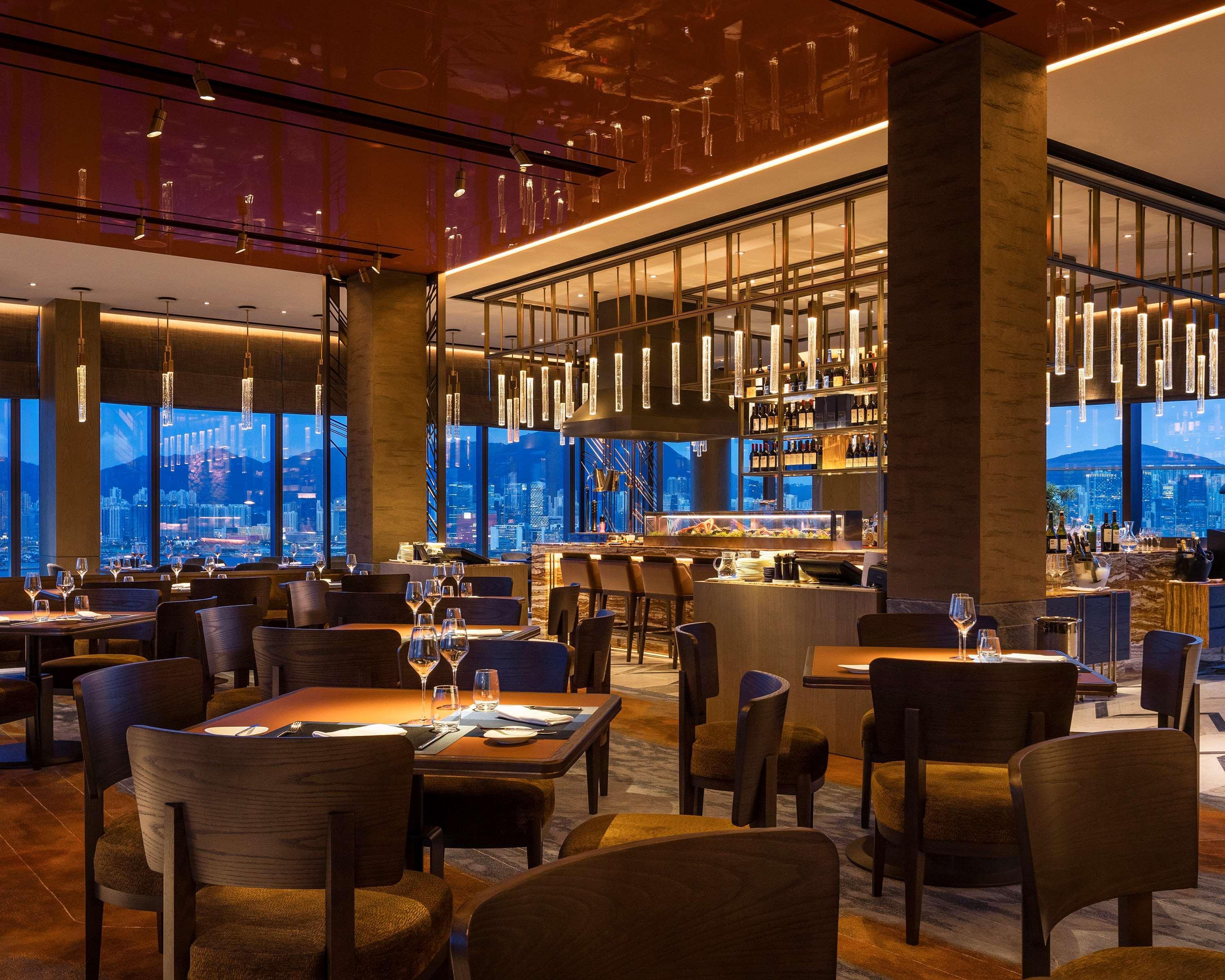Hotel Hyatt Centric Victoria Harbour Hongkong Exteriér fotografie
