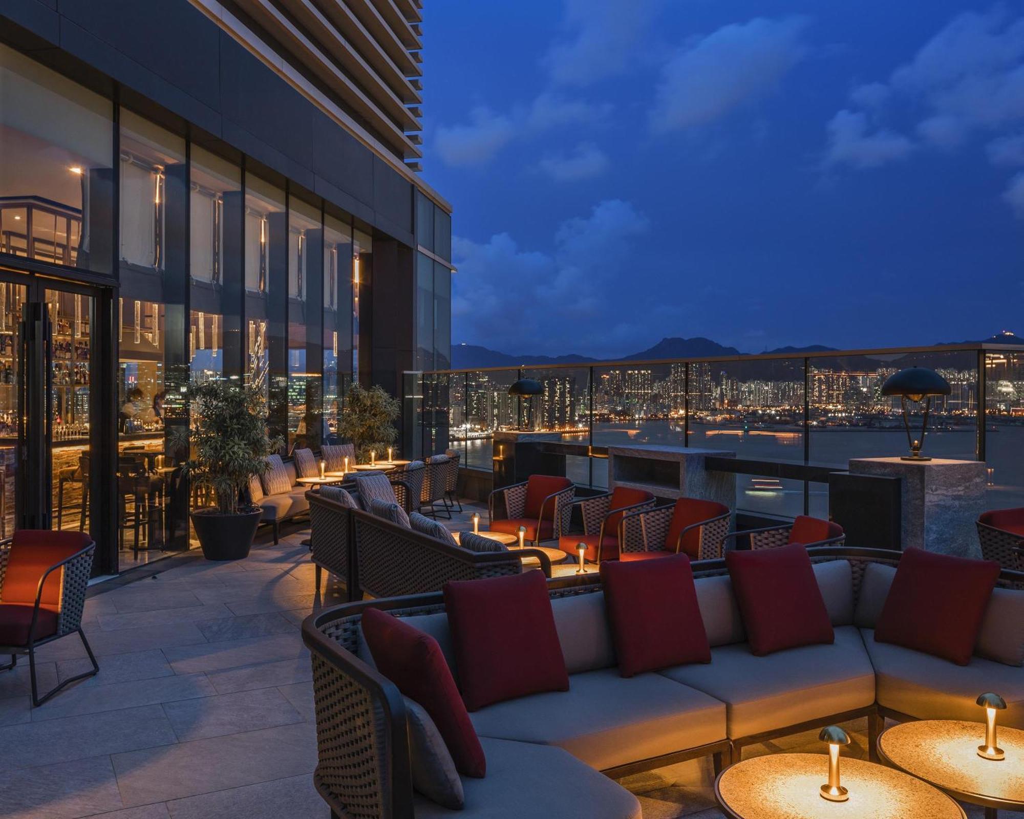 Hotel Hyatt Centric Victoria Harbour Hongkong Exteriér fotografie